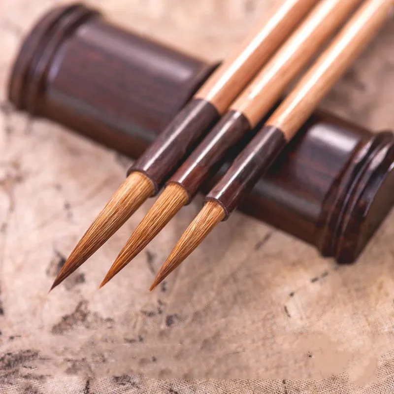 فرشاة الخط الصينية الصينية العادية تشغيل النص ابن عرس فرشاة الكتابة الشعر للمبتدئين الكتابة شو جين تي مخطوطة