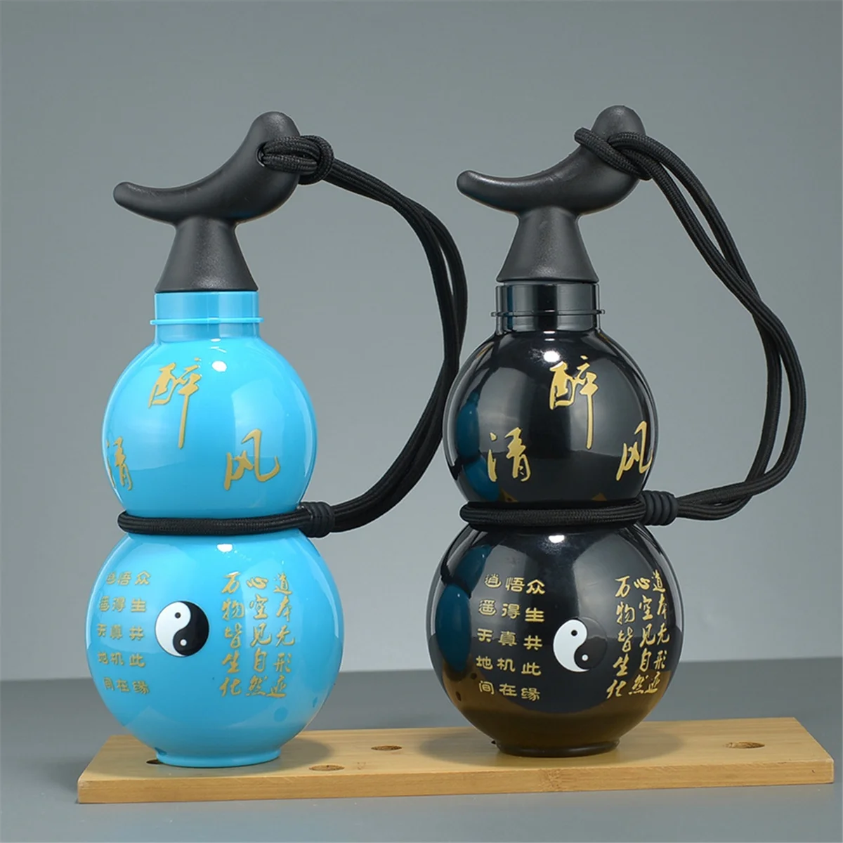 زجاجة مياه القرع A71P، زجاجة مياه الشرب العصرية، زجاجة مياه القرع الكلاسيكية للأبطال الصينيين القديم باللون الأحمر