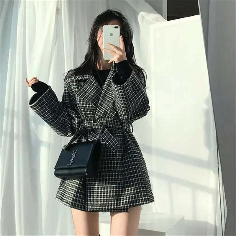 

2023 Autumn Winter Tench Coat New Korean Plaid Woolen Coat Women's Casual Blazer Mid-length Waist-length Windbreaker Outerwear