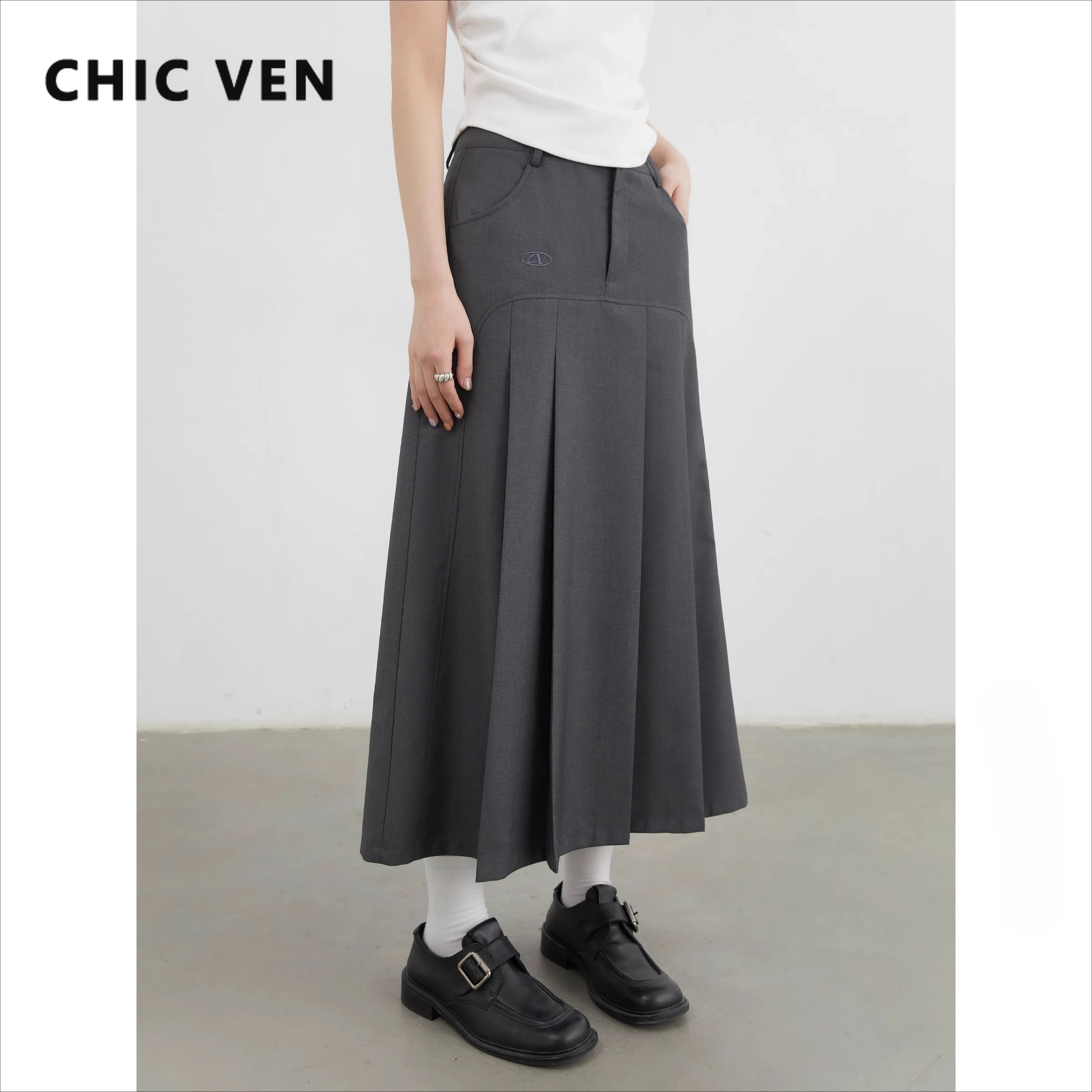 

CHIC VEN Fashion Women Skirts Solid Design A Line High Waist Embroidery Casual Pleated Skirt for Women Summer 2025