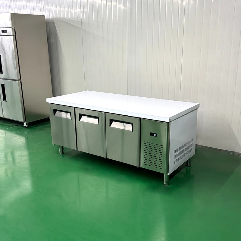 Stainless Steel Workbench Commercial 3 Door Worktable Freezer Workbench Freezer Refrigerator Restaurant Refrigeration Equipment