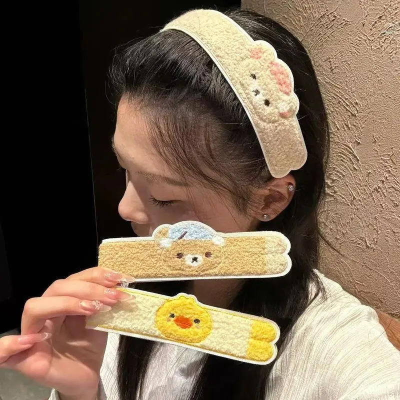 Cartoon cute long-shaped Rilakkuma personality stray hair sticker, face-washing bangs sticker, bun dual-use sweet hair accessory view 4