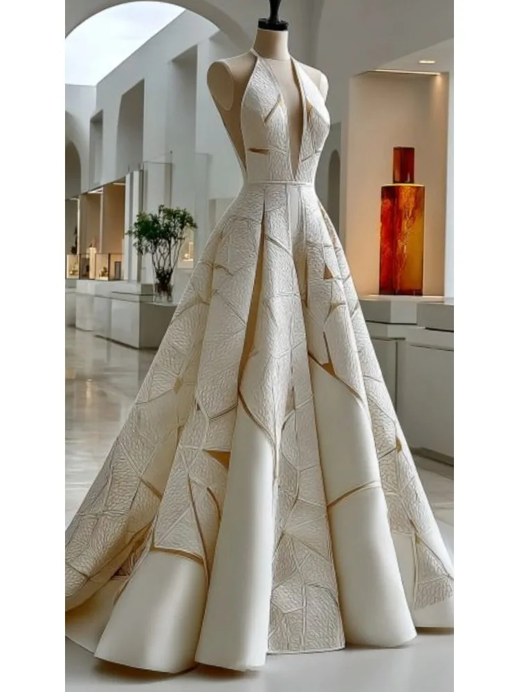 Sexy Neckholder-Rückenfreies Luxus-Abendkleid Geometrisch Strukturiertes Cut-Out A-Linien-Maxikleid Hochwertiges Formelles Abendkleid Vestidos