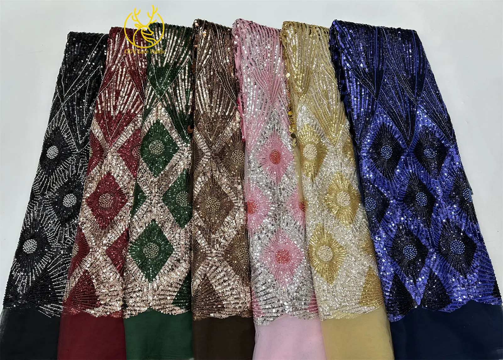 Luxuriöser grüner afrikanischer Brautstoff mit Perlenstickerei, 2026er Mode, französische Pailletten-Tüllspitze, nigerianische Netzspitze für Brautkleider zum Nähen – Detail 3
