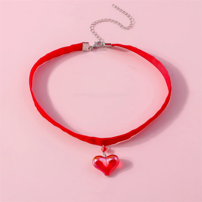 Aihua Sexy Red Velvet Choker Necklaces for Women Heart Necklace Collar Wedding Party Jewelry Romantic Valentine's Day Gifts