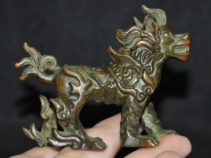 

old China bronze Feng Shui wealth Lucky animal Brave troops Pixiu Beast statue