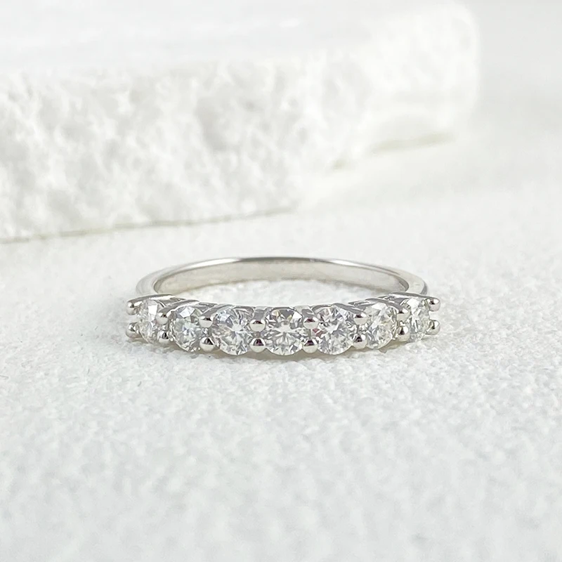 NeeTim Vollmoissanit-Ring für Damen, S925 Sterling Silber mit Weißgold-Beschichtung, Hochzeits-Brautring, Funkelnder Schmuck – Detail 4