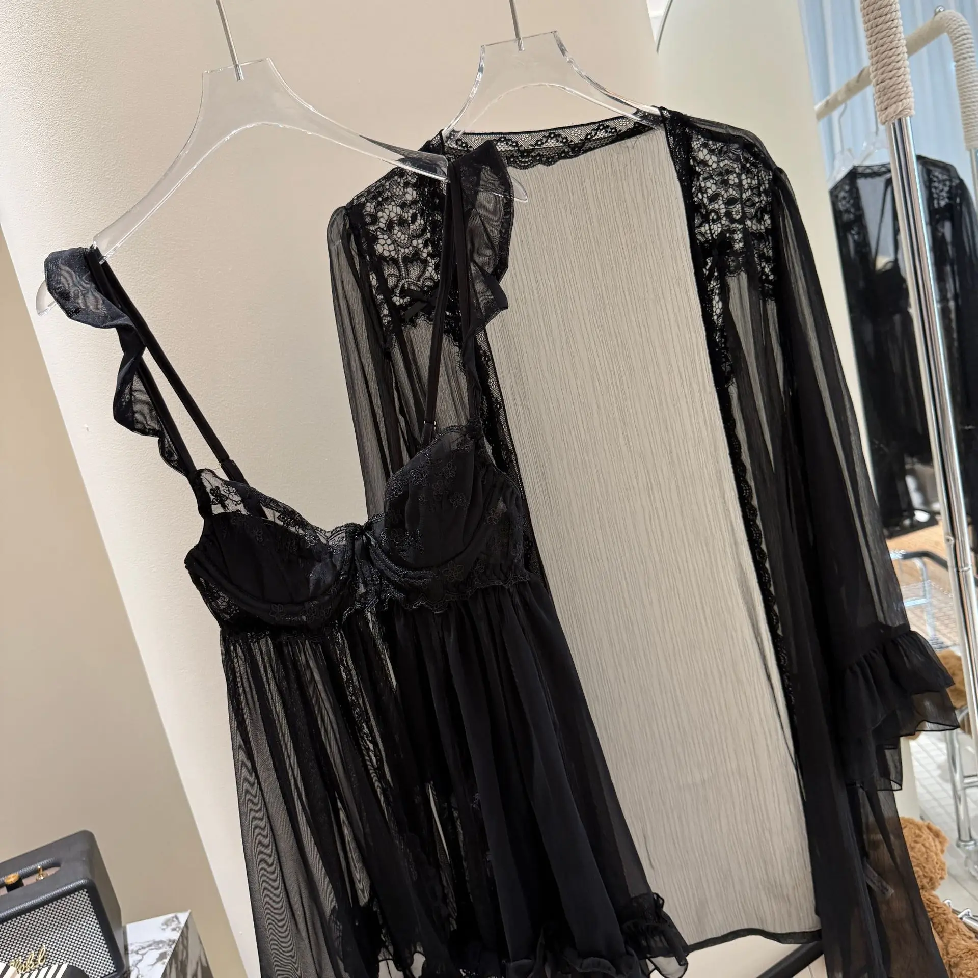 Elegante abito da notte femminile Set Accappatoio in rete Camicia da notte Camicia da notte sexy in pizzo Indumenti da notte Abbigliamento estivo per la casa