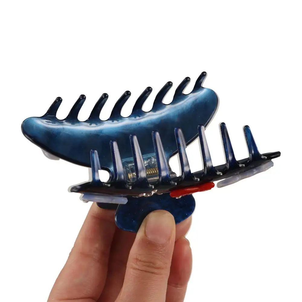 

Creative Starfish Ocean Shell Hair Grab Hair Clip Pearl Rhinestone Hair Claw Geometry Hairpin Acrylic Shark Clip Female