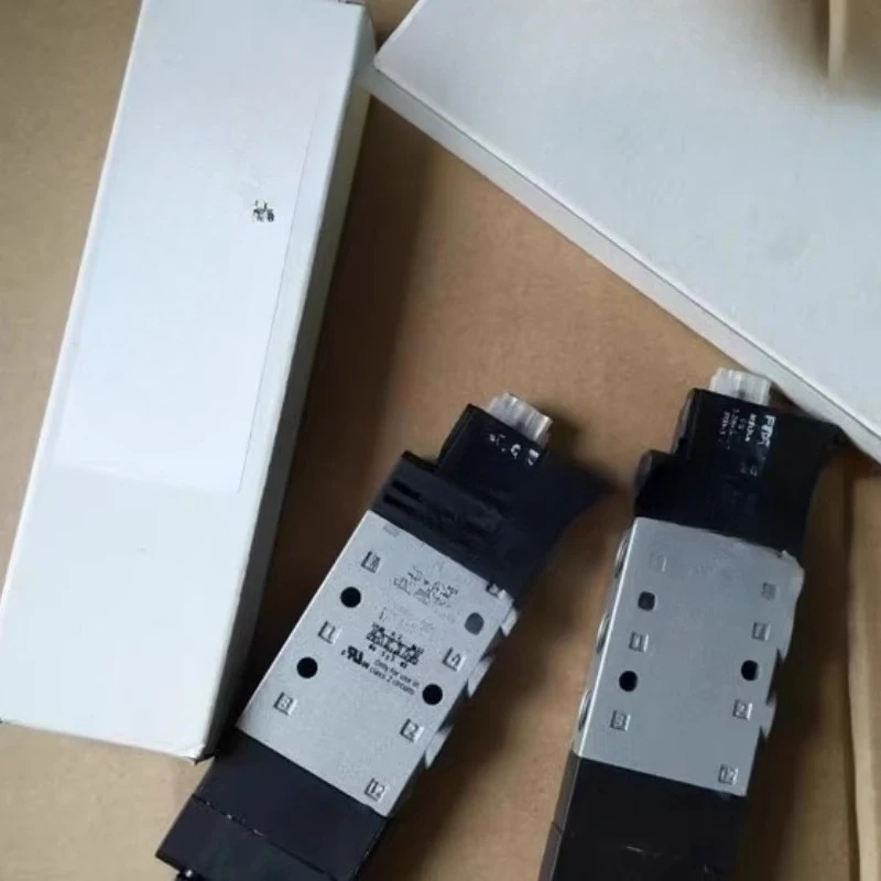 

Детали для электромагнитного клапана FESTO CPE14-M1BH-5/3G-1/8 196937