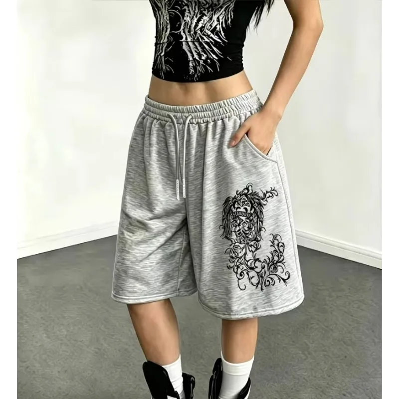Medium length sports pants/shorts loose fit street punk style casual fashion light gray and dark texture print