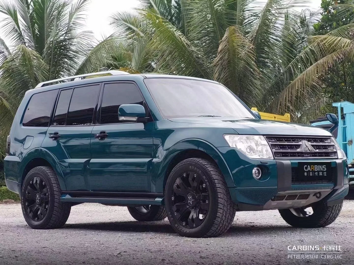 Beste kwaliteit kleurrijke auto bubble wrap vinyl inpakpapier PET glanzend helgroen koolstofvezel vinyl