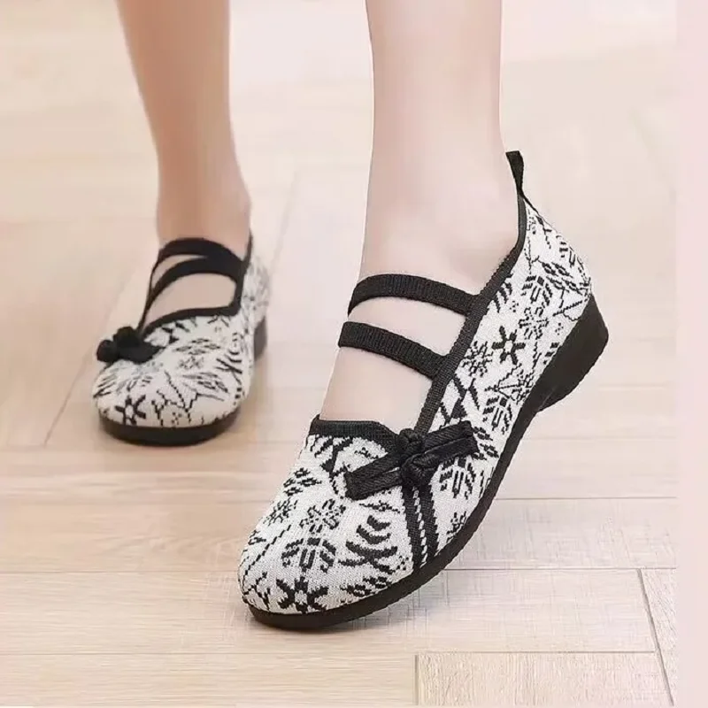 Cresfimix zapatos de mujer senhora moda doce leve de alta qualidade anti skid conforto sapatos femininos legal retro mocassins ba86