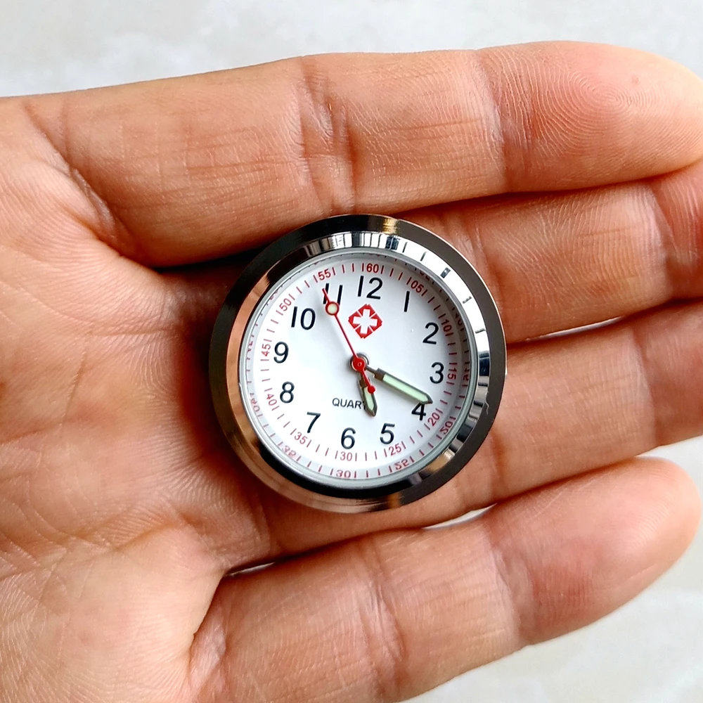 DIY سبيكة ووتش رئيس الوجه الملحقات أجزاء للممرضة طبيب ساعة الجيب النساء الرجال الطلاب على مدار الساعة الهدايا