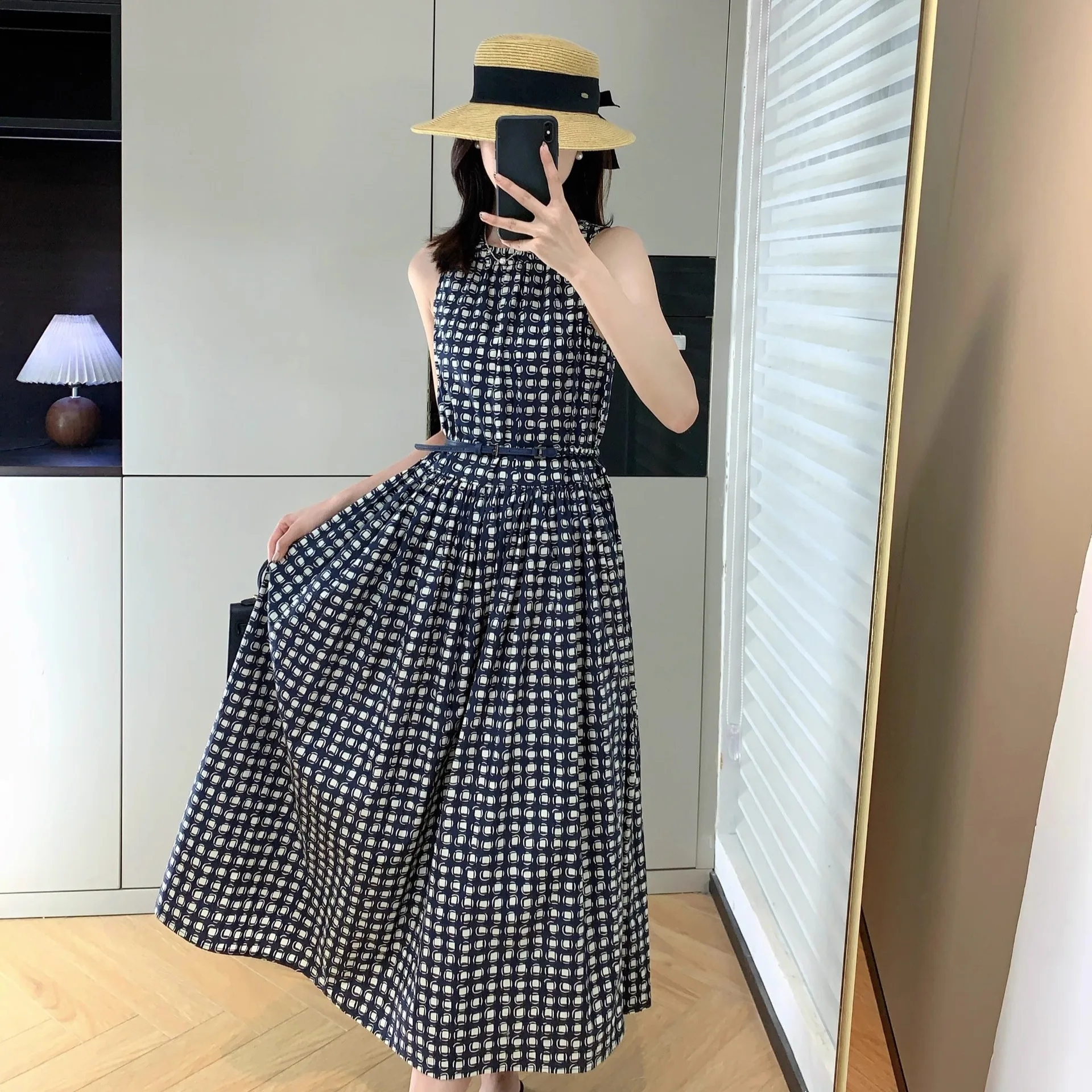 

Женское модное и элегантное темпераментное хлопковое платье без рукавов с круглым вырезом, среднее и длинное, темно-синее, с принтом