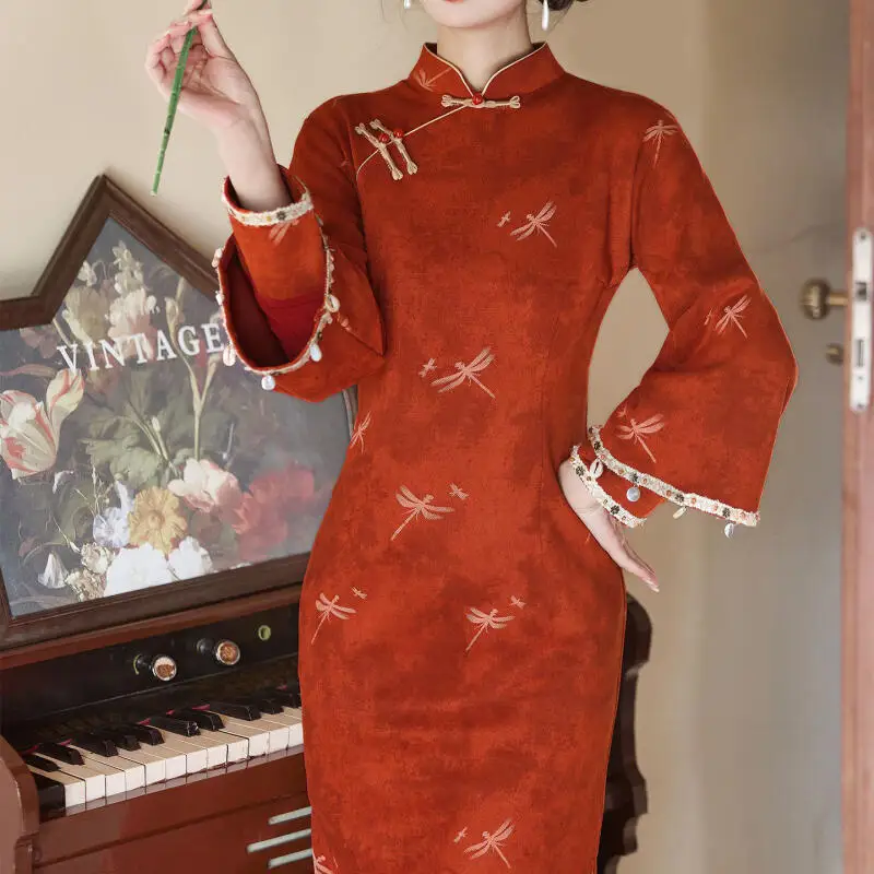 

Dragonfly Print Chesongam Elegant Qipao Dress Women Warm Suede New Chinese Dress Tradition Mandarin Collar Hanfu Vestidos