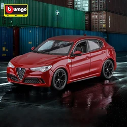 Bburago 1:24 Alfa Romeo Stelvio Giulia modello di auto in lega diecast e veicoli giocattolo collezione auto giocattolo ragazzo regali di compleanno