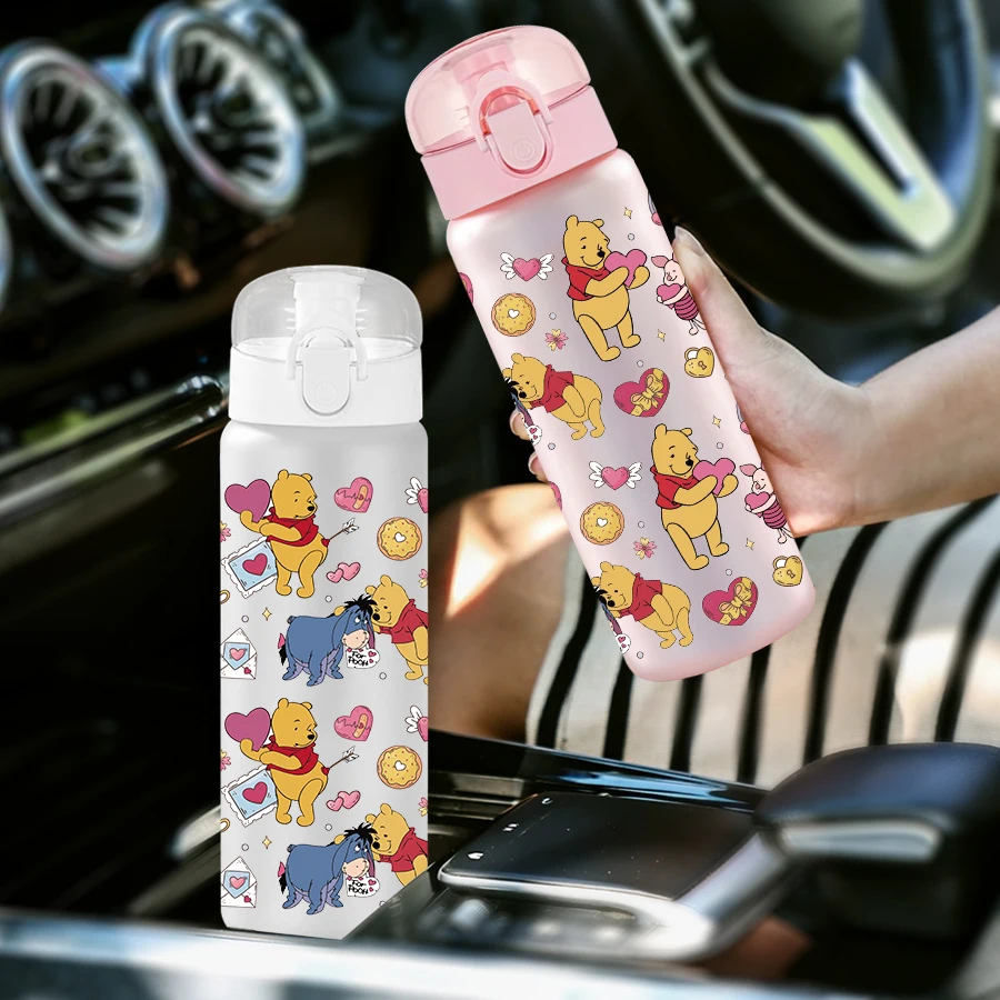 Bouteille d'eau en plastique Disney Winnie l'ourson/abeille/Motif 26oz, tasse de sport comme cadeau d'anniversaire/retour à l'école, 1 pièce