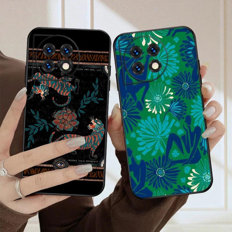 

Flowers and Women For OnePlus 8 9 11 12 13 10 Pro 9RT 8T 12R Ace 3 5 2V Nord CE 2 4 Lite N20 SE 30 N200 silicone soft phone case