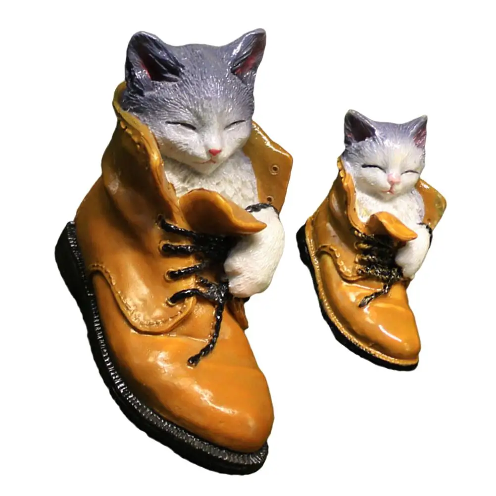

2 Pcs Resin Cat Figurines Kitten Statue for Garden Lawn Decor Small Outdoor Cartoon Realistic Garden Cat Decorative Sculpture