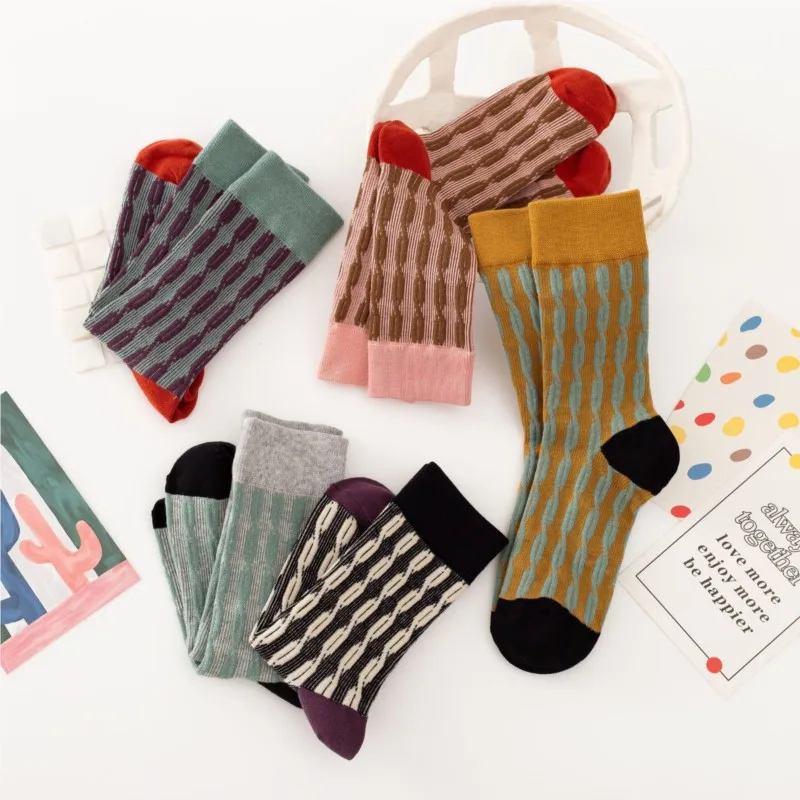 5 Pairs Women Sock Set Cotton Socks Autumn And Winter Personalized Relief Jacquard Contrast Color Mid Tub Warm Korean Retro Sock
