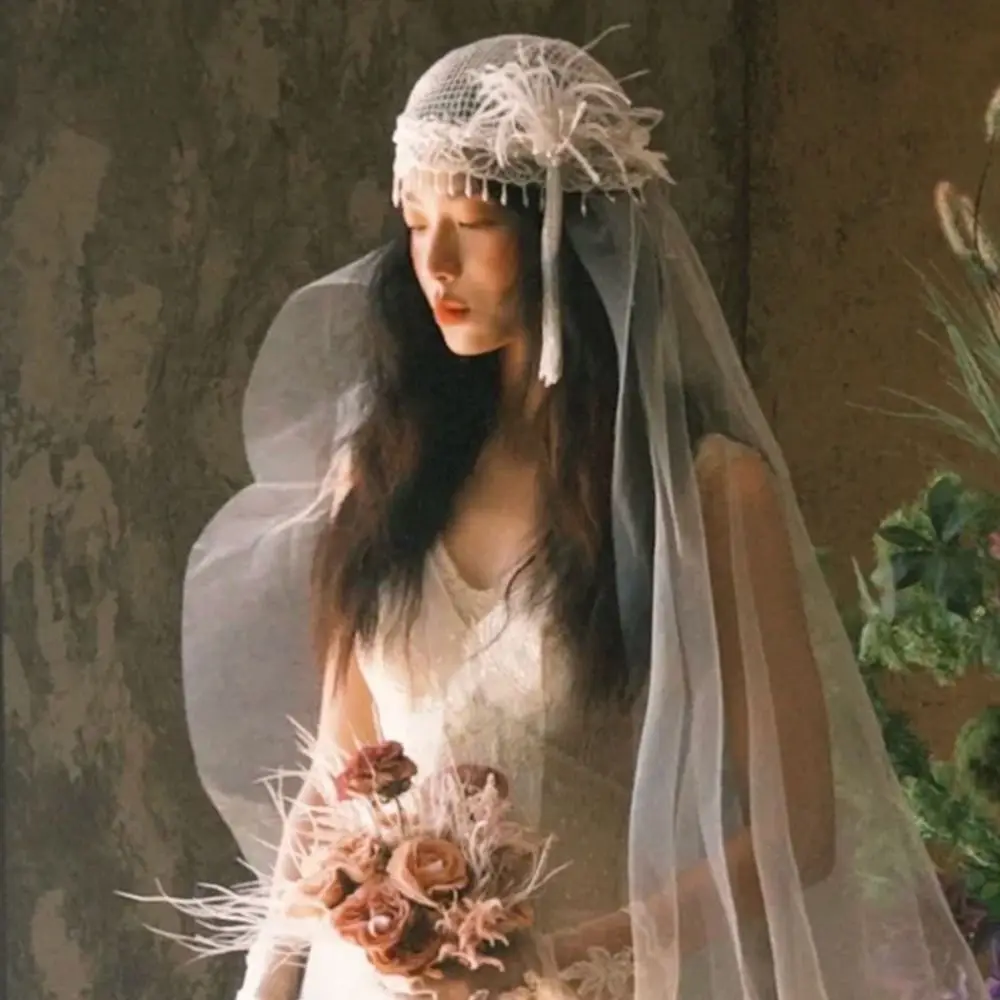 New Design with Feather Tassel Wedding Veil Retro Ivory Bridal Lace Bow Ribbon Headband French Style Wedding Headband