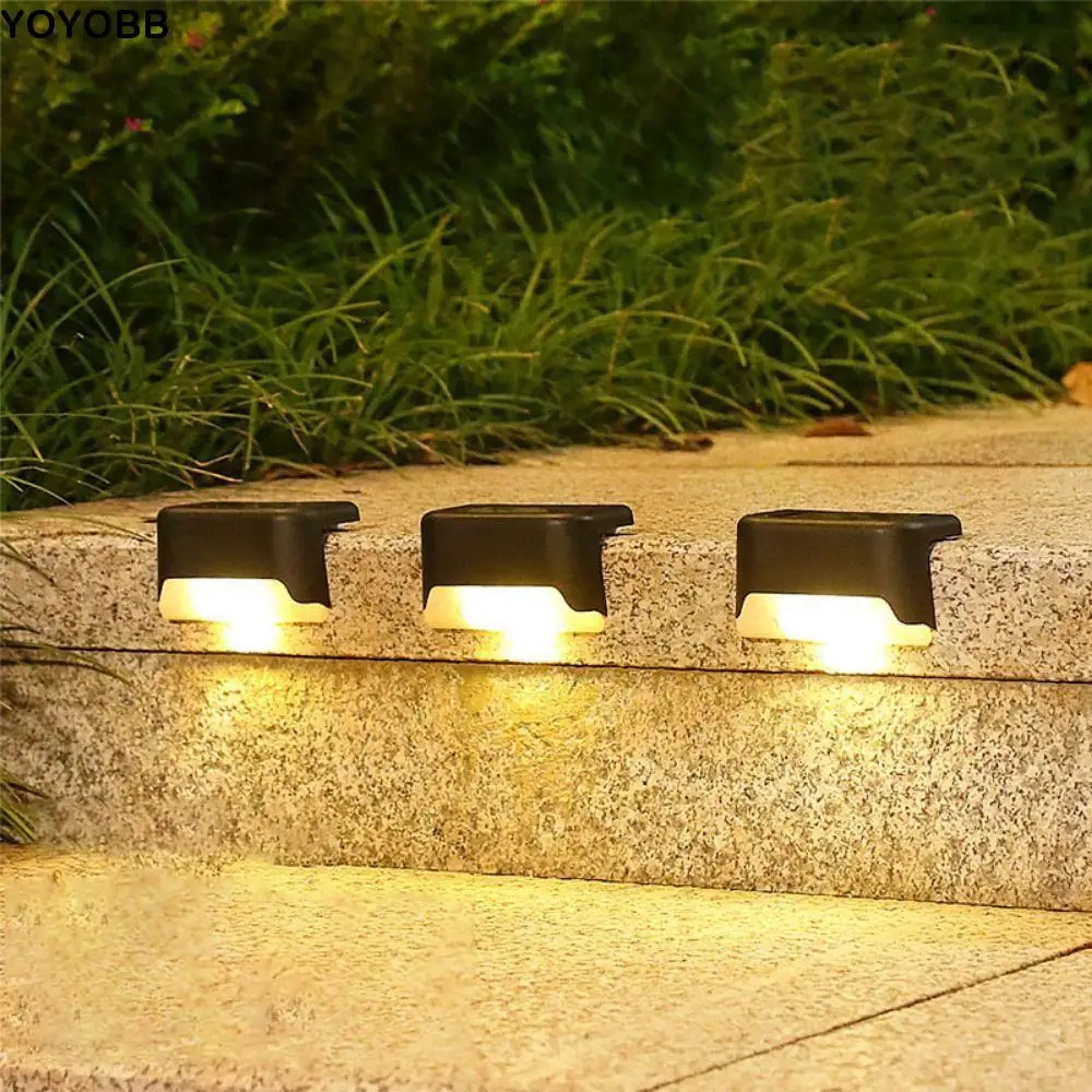 

Decorative Waterproof Solar Light IP44 Cold White Outdoor Light Black Cover Solar Power LED Light Fence