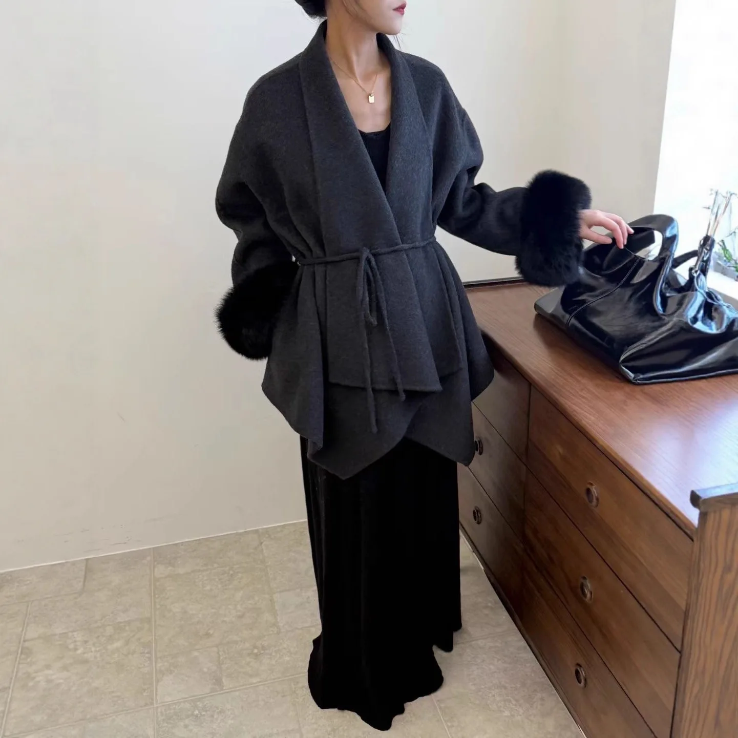 

New Turn-Down Collar Bathrobe Style Double Sided Wool Alpaca Winter Jacket Coat Women Short Real Fur Sleeve Korean Loose