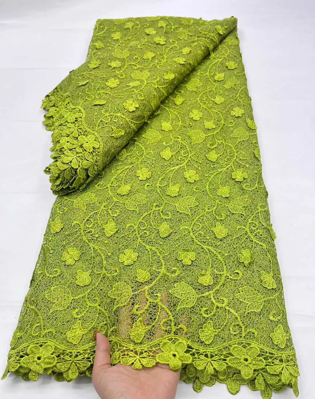 tissu-en-dentelle-soluble-dans-l'eau-de-haute-qualite-2026-broderie-3d-africaine-applique-en-maille-guipure-pour-robe-femme-style-nigerian