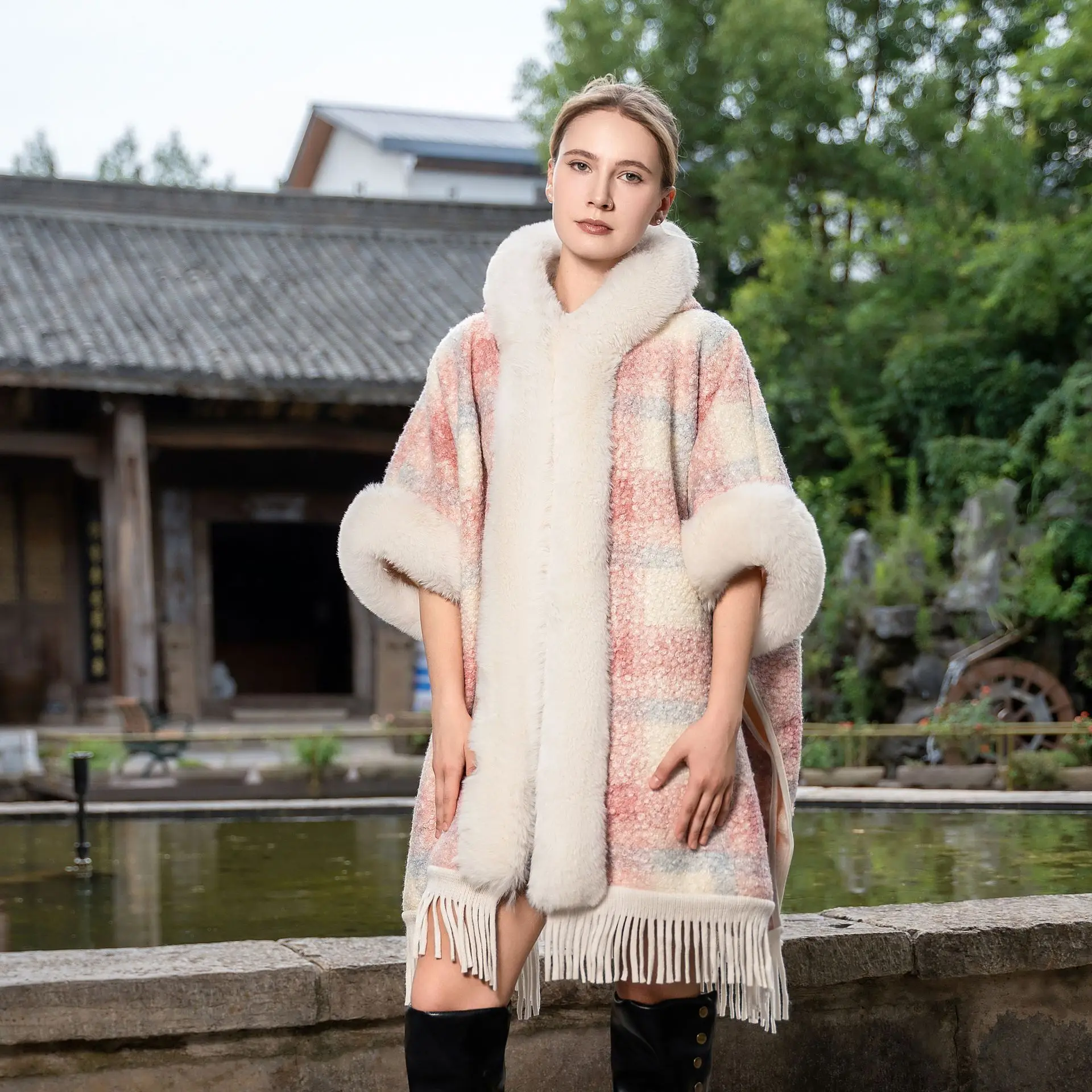 가을 겨울 신상 체크 무늬 따뜻한 케이프 니트 퍼 숄 태슬 얇은 다용도 두꺼운 여성용 코트