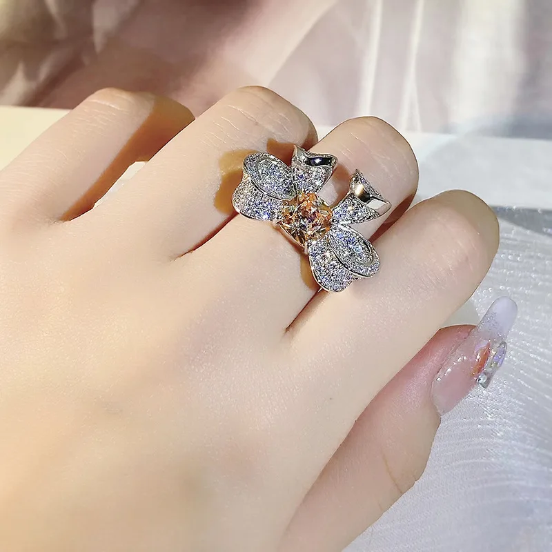 Exquisite and Elegant Genuine S925 Silver Three-dimensional Bow Ladies Luxury Wedding Ring