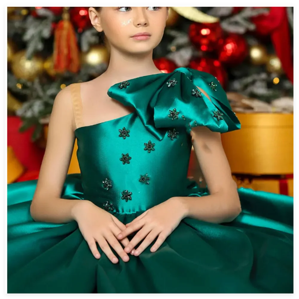 

Flower Girl Dress Satin Feather Neck With Bow Sleeveless For Wedding Birthday Party First Communion Gowns