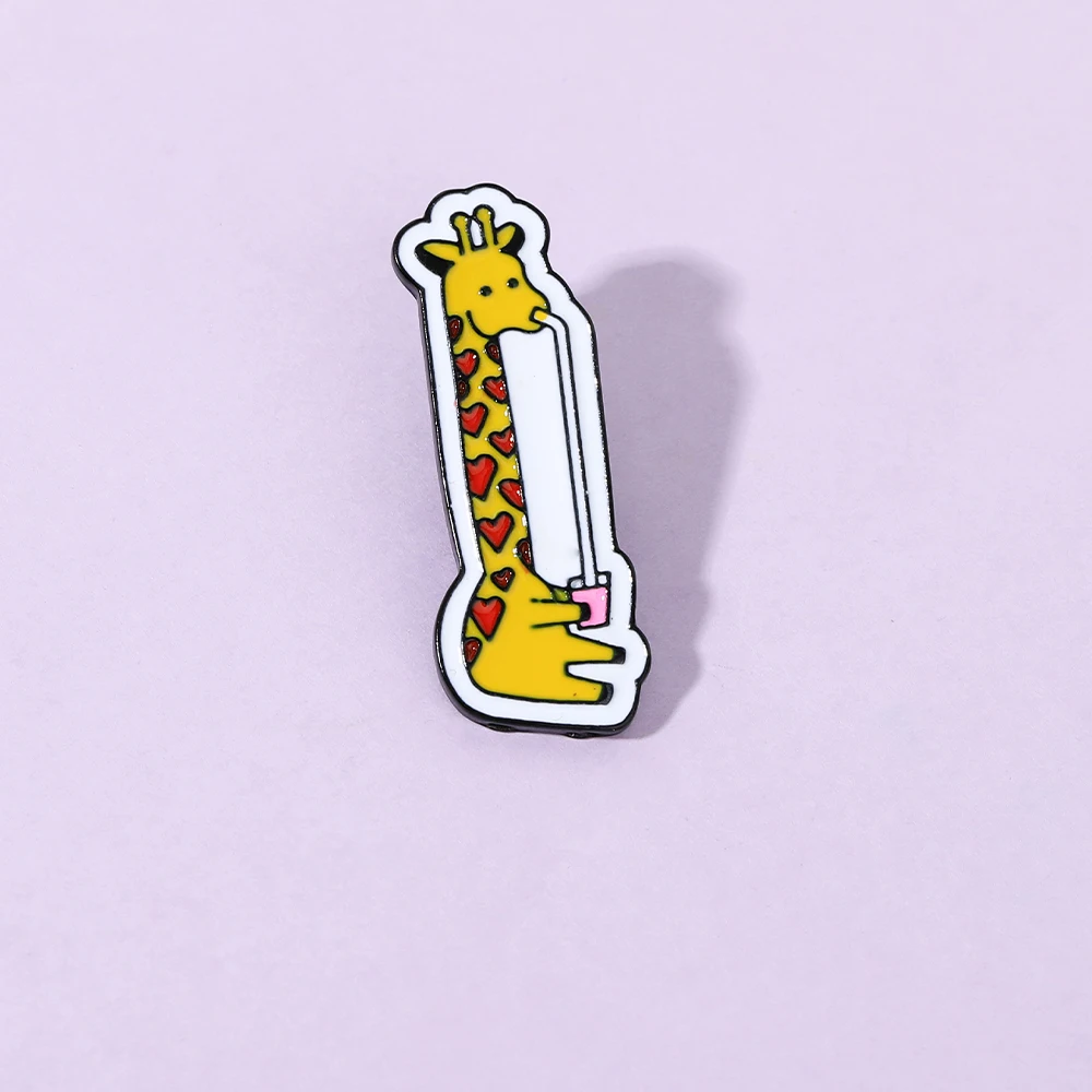 Funny Giraffe Drinking Design Enamel Lapel Pins Cartoon Animal And Drink Shaped Brooches Backpack Bag Badge