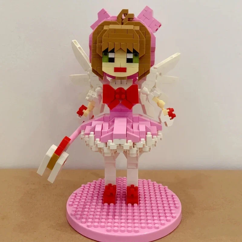 LOZ 9795 Anime carte Captor Kinomoto Sakura magique fille baguette poupée bricolage Mini blocs de diamant briques jouet de construction pour les enfants sans boîte