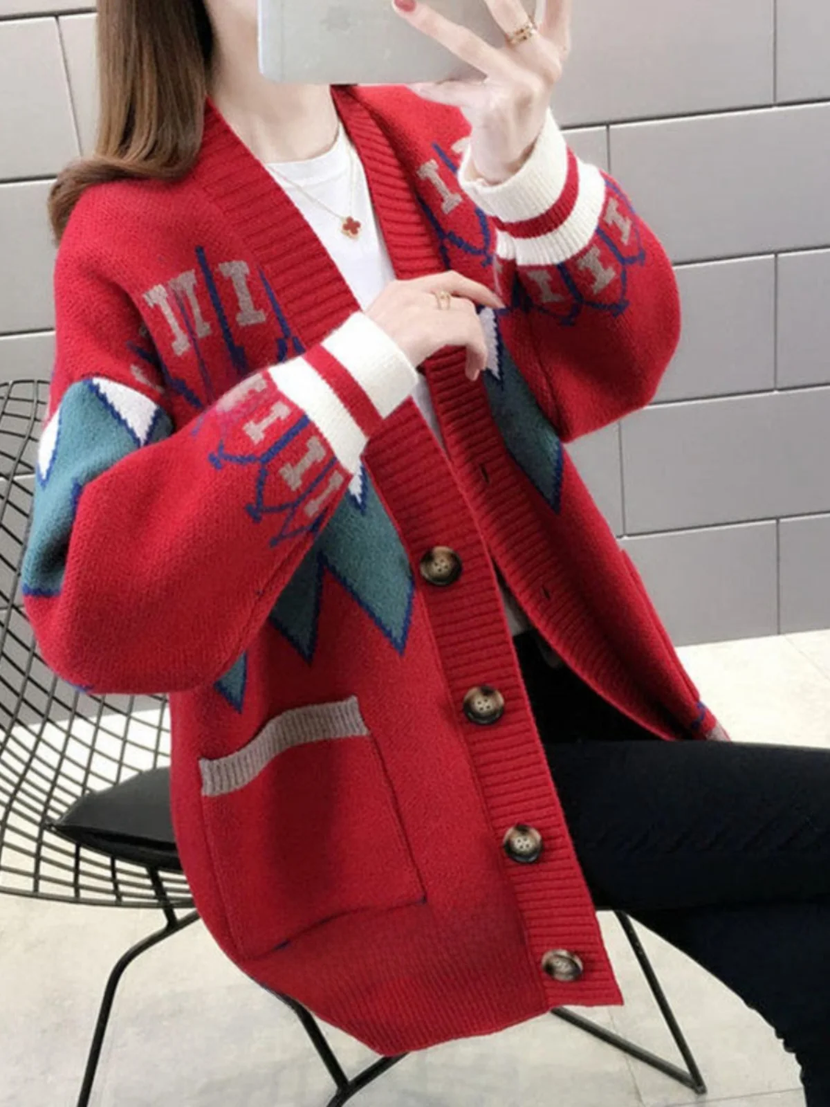 Retro Ethnic Style Deer Knitted Sweater Jacket Women's Spring Loose Outerwear Lazy Style Long Sleeve V-Neck Button up Cardigan