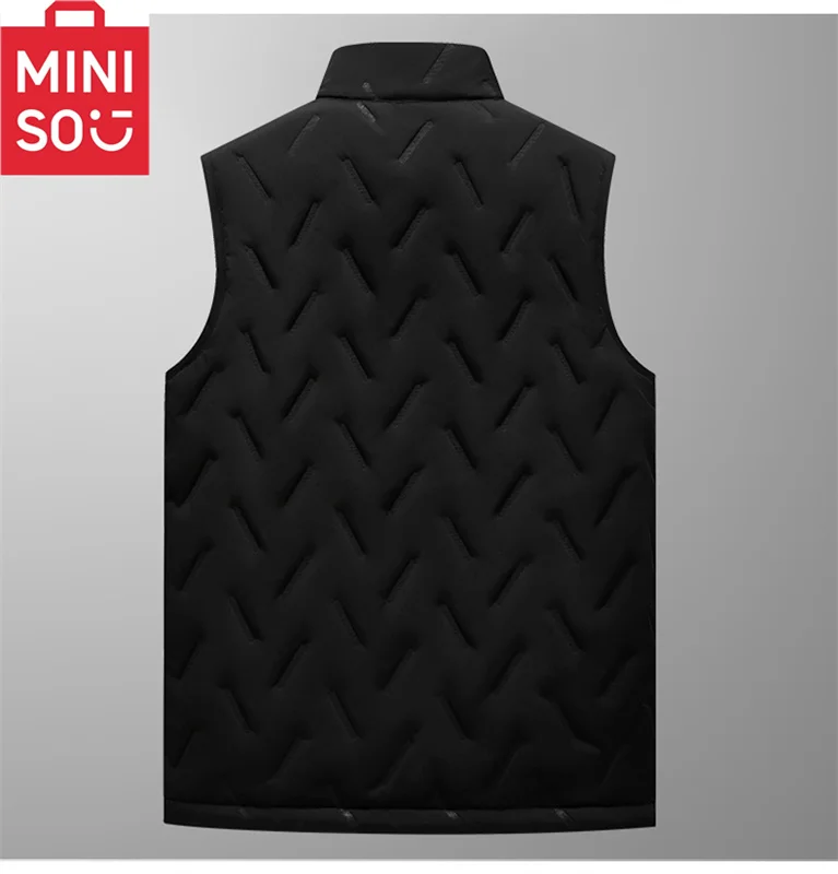 MINISO vest with thick wool and lamb wool, men\'s winter vest with wool base, warm stand collar, winter clothes, ultrasonic vest