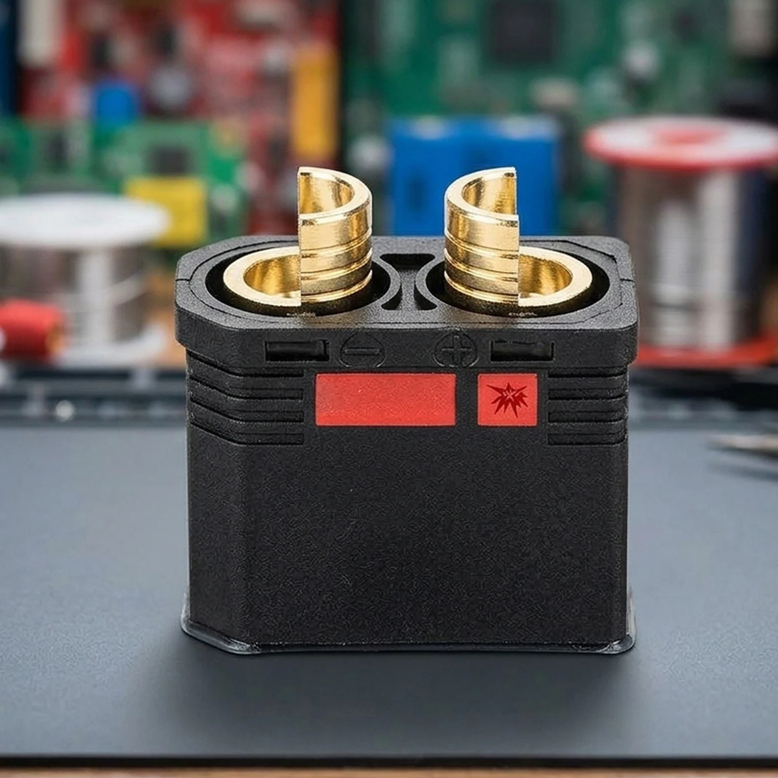 QS8S Connector Set Featuring Spark for proof Technology Perfectly Crafted for Industrial Electrical Needs and Safety