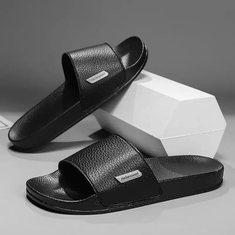 

Men's Summer New Leather Open Toe Flat Sole Slippers Soft Sole Non Slip Lightweight Home Slippers High Quality Outdoor Slippers