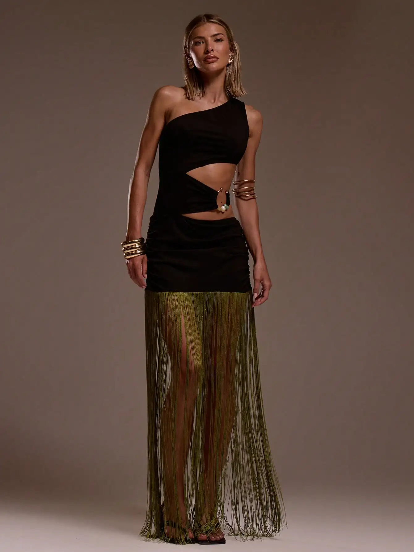 

One Shoulder Cut-Out Fringe Hem Maxi Dress for Vacation Evening Wear