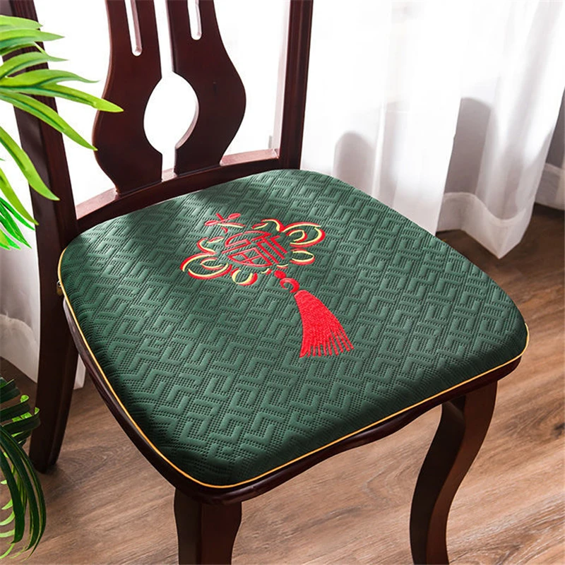 New High-end Chinese Household Dining Chair Cushion All-season Universal Anti-slip Thicken Horseshoe Shape Decoration Chair Mat