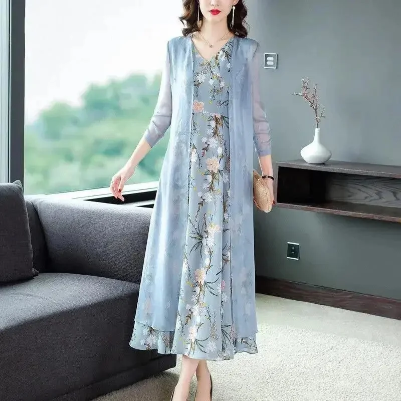 Set Size Large Dress New Chiffon Coat Slim and Fashion Reducing Age Cardigan Print Tank Top Two Piece Set