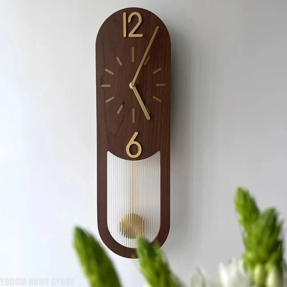Simple Wall Clocks Nordic Luxury Retro Clocks Elegant Wooden Design Clock Household Entrance Hall Aesthetic Home and Decoration
