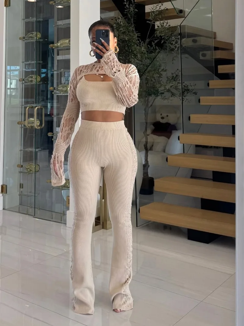 

Вязаный комплект из 3 предметов с вырезами, женские укороченные топы на бретельках + накидка с длинными рукавами + расклешенные брюки с высокой талией, 2025 г., осенне-зимний повседневный костюм