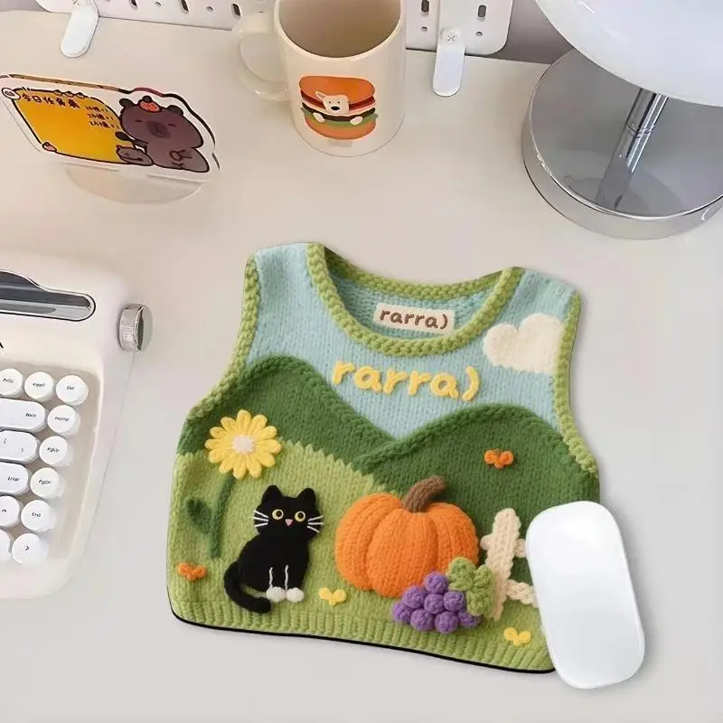 Knitted Mouse Pad With Cute 3D Cat Pumpkin Pattern Non Slip Base For Home Office Desk Aesthetic Decor