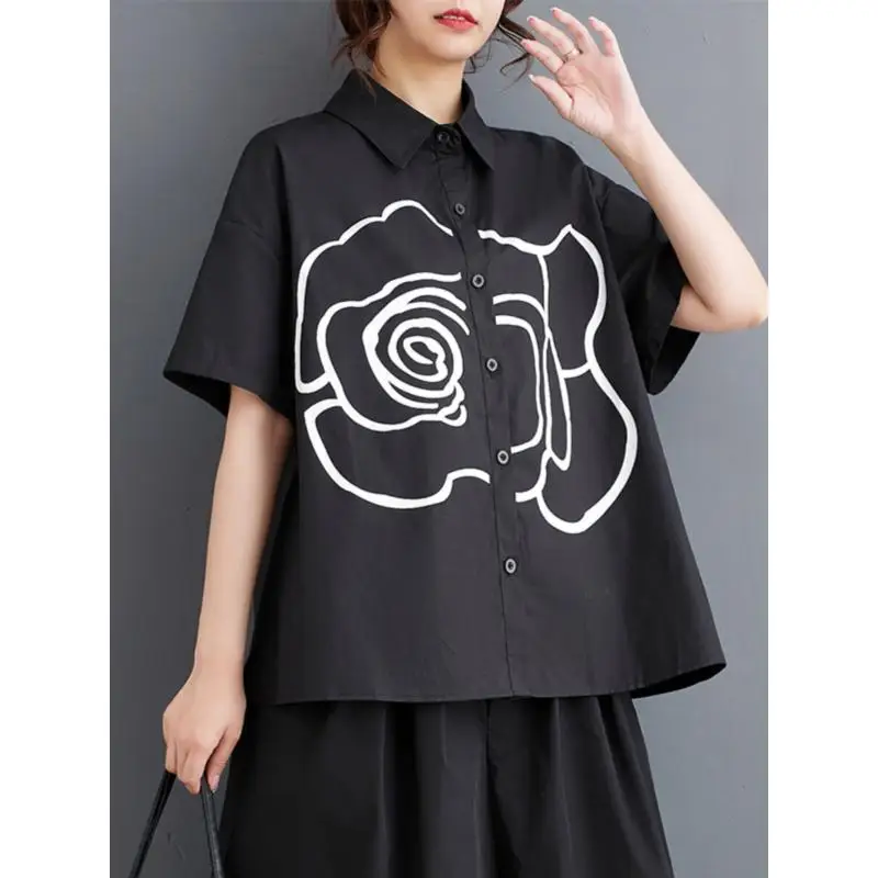 GetSpring قميص نسائي 2025 لربيع وصيف جديد بسيط حلو بأكمام قصيرة بلوزة بيضاء وسوداء موضة كل مباراة بلوزات غير رسمية فضفاضة