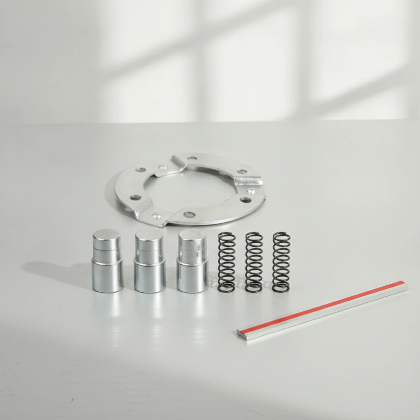 

Retaining Plate with Spring Sliding Pin Metal Snowmobile Plate and Pin Kit for Mechanics, Workshop