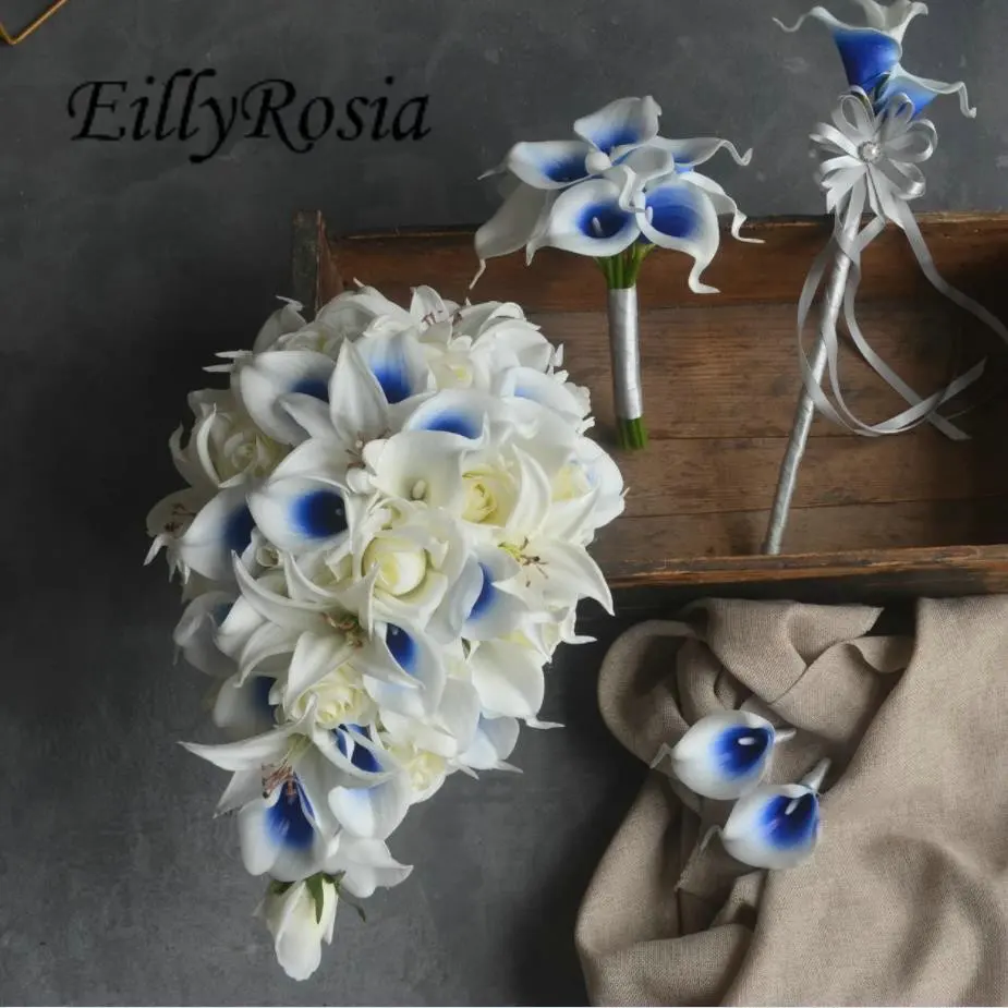 EillyRosia Buket Pengantin Riam Mawar Putih Inti Biru Royal Calla Lily Sentuhan Nyata Set Bunga Pernikahan Air Mata untuk Pengiring Pengantin