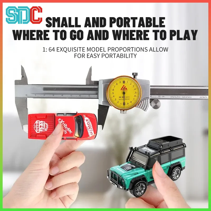 

Зеленый мини-радиоуправляемый автомобиль, масштаб 1/64, игрушка с дистанционным управлением из сплава, удобная портативная игрушка для детских развлечений с 60-минутным временем игр