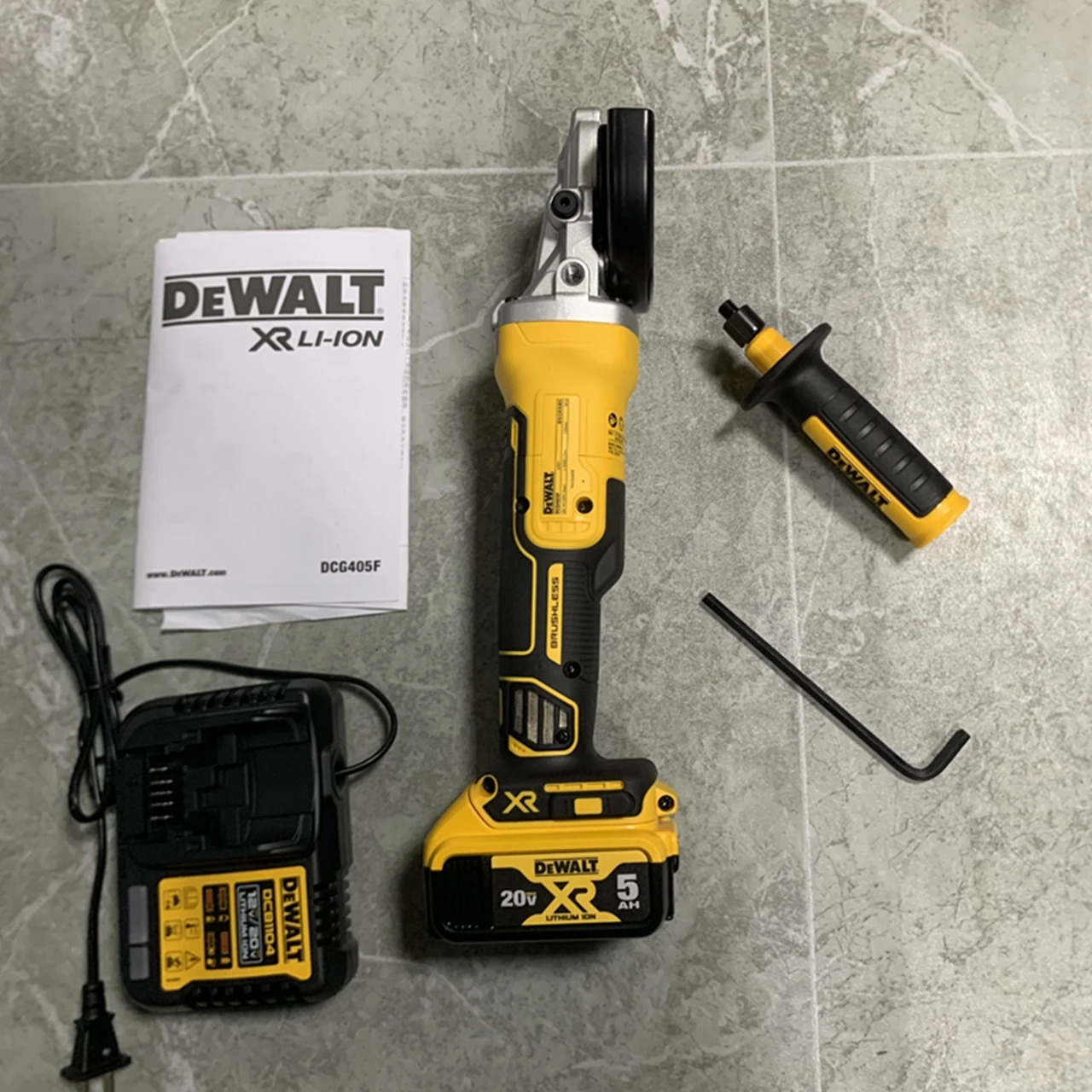 Dewalt DCG405FN Angle Grinder XR 125mm 18V Brushless Lithium charged Industrial Special Polishing Flat Head 5.0AH battery set