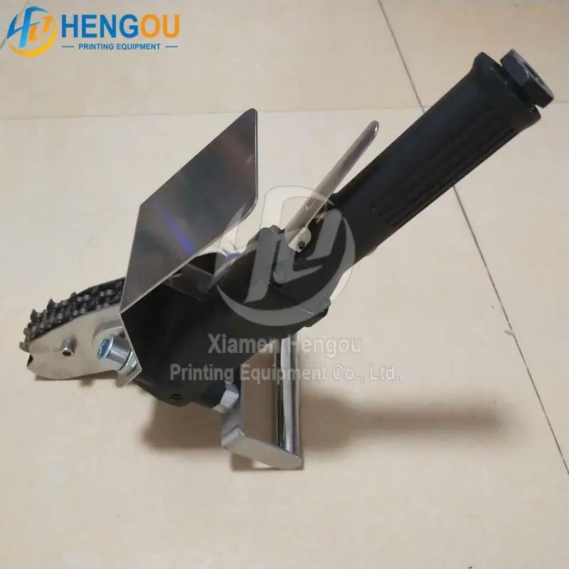 Printing parts waste removal machine for paper